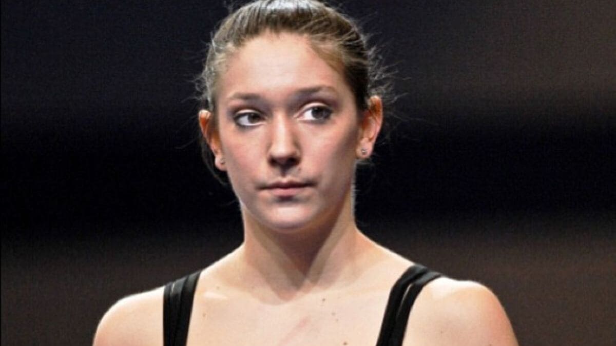 Ex campionessa di ginnastica ha il coraggio di denunciare: “Le allenatrici mi chiamavano maialino” 15
