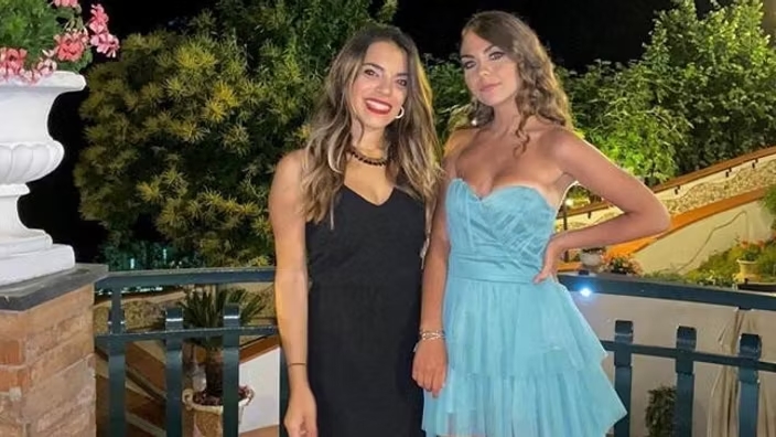Salvò l’amica da un incidente in cui perse la gamba, la storia di Giulia e Chiara: "Oggi festeggiamo la nostra laurea" 3
