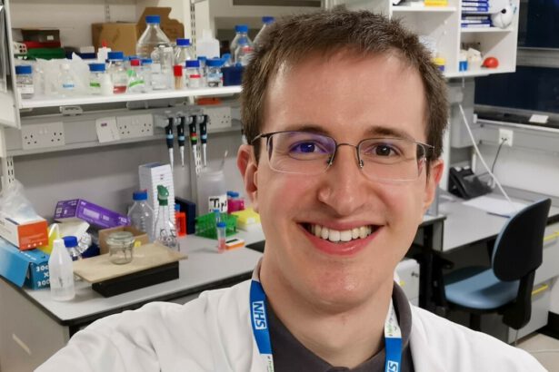 Giulio Deangeli, 5 lauree in 6 anni, ai maturandi: "Prendetela con distacco e ripassate all'aria aperta" 16