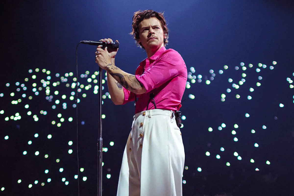 "Tutti indossano le Jordan": la moda genderless veste contro gli stereotipi 3