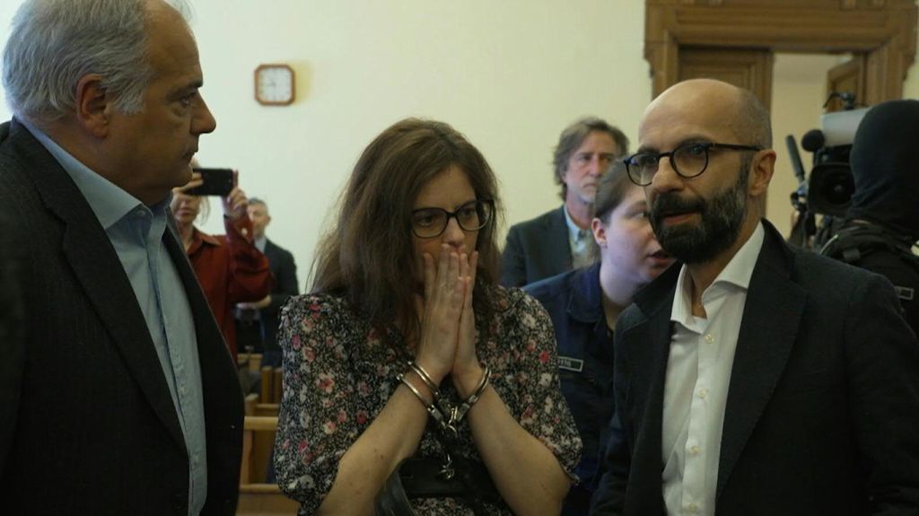 Ilaria Salis, il papà Roberto: "Per mia figlia faccio qualsiasi cosa, organizziamo la campagna elettorale al telefono" 3