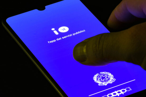 IT Wallet disponibile su app IO: la carta di identità cartacea non sarà più un documento valido? 8