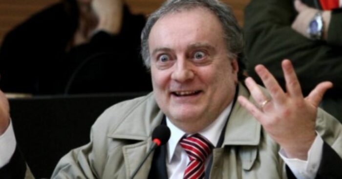 90 anni di Franca Leosini: dallo stile giornalistico inconfondibile ai 3 casi di cronaca nera più noti 5