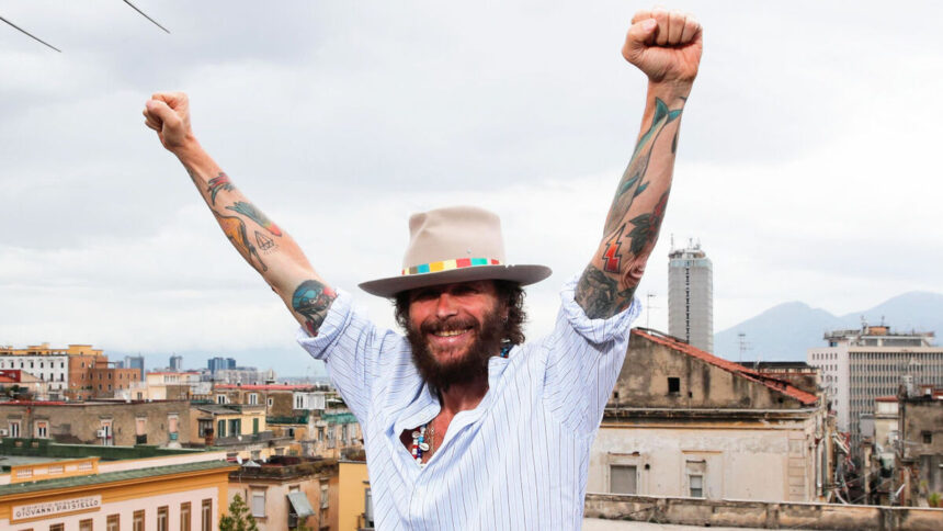 Jovanotti dopo l'incidente in bici: "Va sempre meglio. Una pedalata alla volta torneremo a ballare" 1