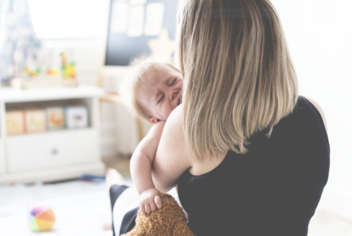 Perché solo le madri devono stare a casa con i figli? 4 Perché solo le madri devono stare a casa con i figli? 3