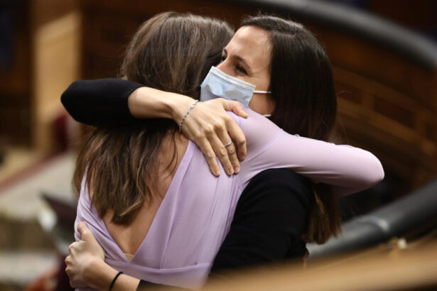 In Spagna viene approvata la legge contro gli abusi sessuali, “Solo sì è sì”. E in Italia? 13