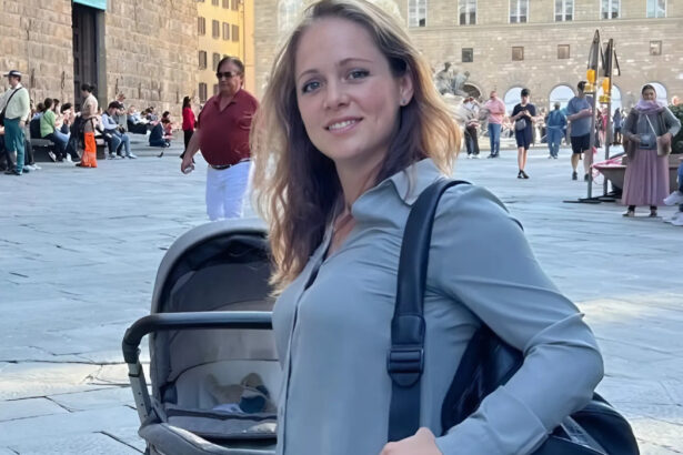 L'esempio di Letizia Perini: "Molte donne smettono di lavorare, io porto mio figlio in Giunta" 17