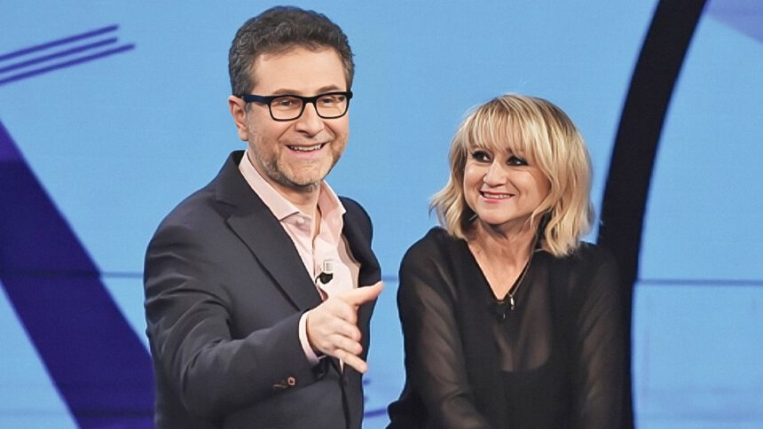 Luciana Littizzetto: "Ho iniziato dalla latteria dei miei, facevo spettacoli per un solo tavolo. Con Fazio? Siamo fratelli" 2 Luciana Littizzetto: "Ho iniziato dalla latteria dei miei, facevo spettacoli per un solo tavolo. Con Fazio? Siamo fratelli" 1