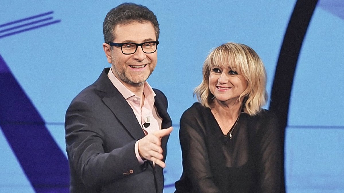 Luciana Littizzetto: "Ho iniziato dalla latteria dei miei, facevo spettacoli per un solo tavolo. Con Fazio? Siamo fratelli" 17