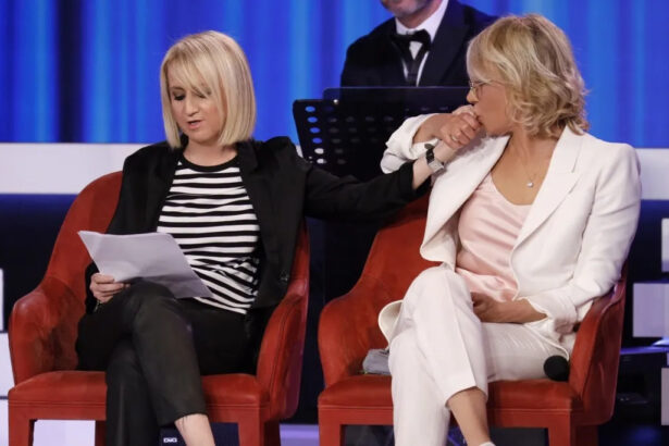 Luciana Littizzetto dedica una lettera a Costanzo: "Senza di te la TV non è più la stessa" 11