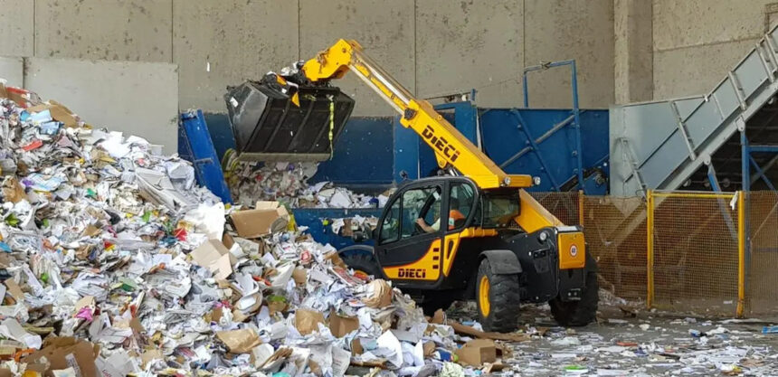 Vicenza, un milione di euro nella fotocopiatrice al macero: "Erano i risparmi di una vita" 1