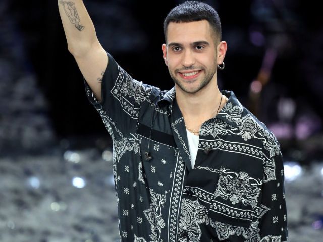 Mahmood in tour: "Prima nessuno mi voleva, ora giro l'Europa, la gavetta ti salva" 3