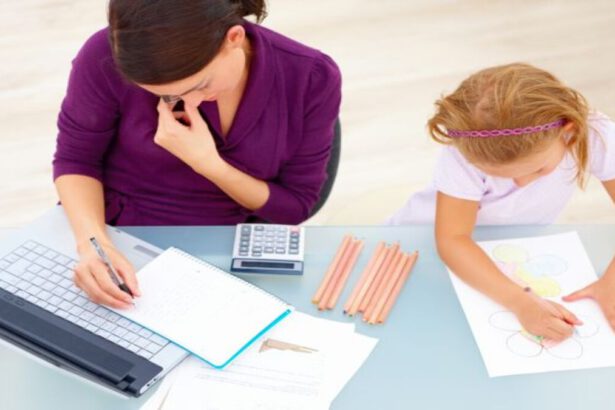 Figli in ufficio, Nestlé introduce una novità per i genitori. Quali sono i benefici? 18