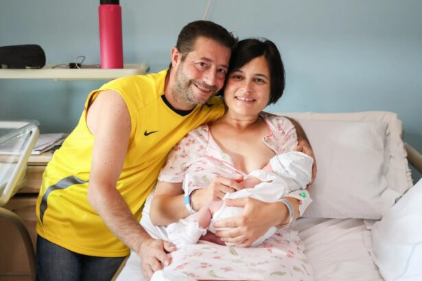 Lieto fine per mamma che partorisce in ambulanza: "Ho rischiato di far nascere Giulia in auto" 7