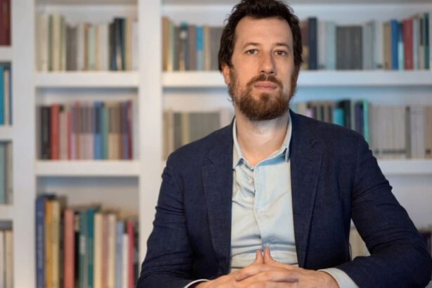 Chi è Marco Missiroli, dal Premio Strega all'ultimo romanzo "Avere tutto" 31