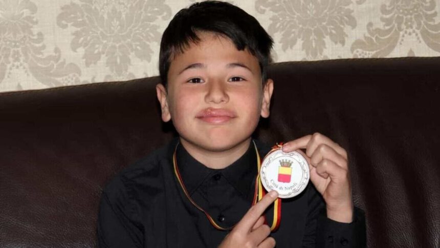 Chi è Mario Di Leva, protagonista della fiction “Resta con me” 2 Chi è Mario Di Leva, protagonista della fiction “Resta con me” 1