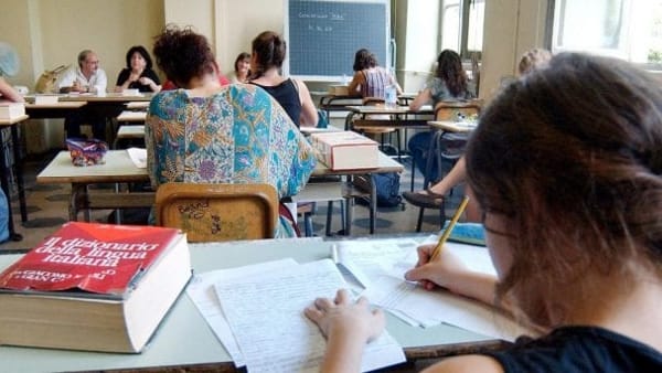 Maturità, oggi la seconda prova: versione di Platone al Classico e studio di funzioni allo Scientifico 3