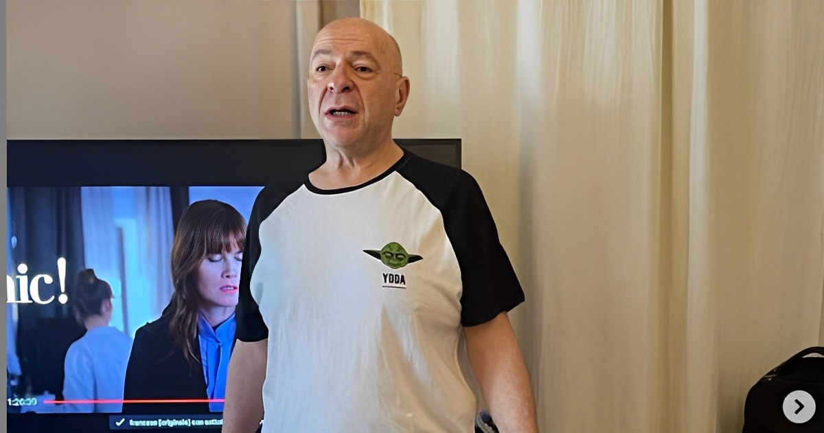 Ictus, come sta Mauro Coruzzi: "In piedi da solo per la prima volta in 15 giorni" 17