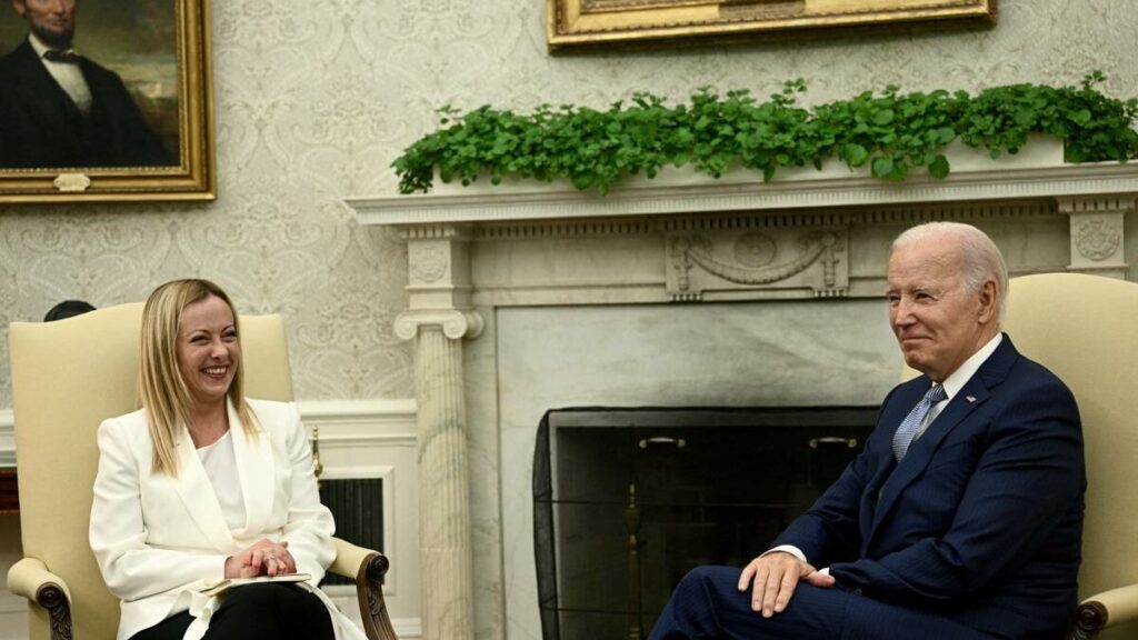 Meloni incontra Biden: "Abbiamo consolidato la nostra già forte alleanza con la Casa Bianca" 3