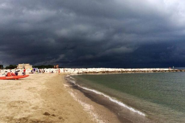 Meteo, cambia tutto, arrivano i temporali: quanto dureranno? 10