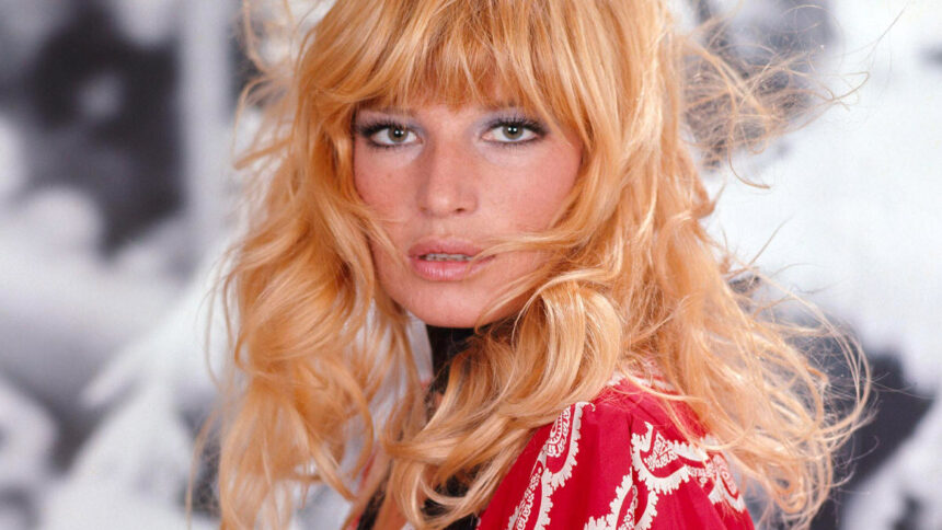 Monica Vitti, l'omaggio di Alba Rohrwacher: "È l'amica che tutti avremmo voluto avere" 2 Monica Vitti, l'omaggio di Alba Rohrwacher: "È l'amica che tutti avremmo voluto avere" 1