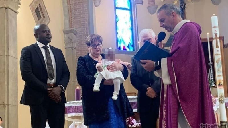 Madre muore di parto: un intero paese adotta la piccola Giorgia 3 muore di parto_