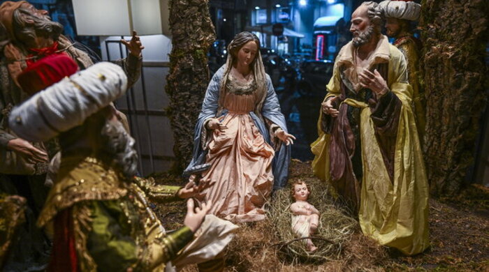 Natale censurato in Italia, dalle recite scolastiche vietate al nome di Gesù storpiato: tutte le proteste 7