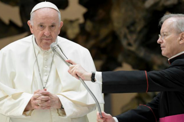 Kiev convoca il Nunzio apostolico: “Delusi dalle parole del Papa su Darya Dugina” 15