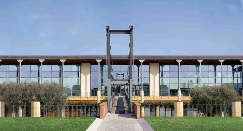 Oniverse apre un Digital hub a Napoli e punta sui giovani: "Assumiamo 100 laureati" 3