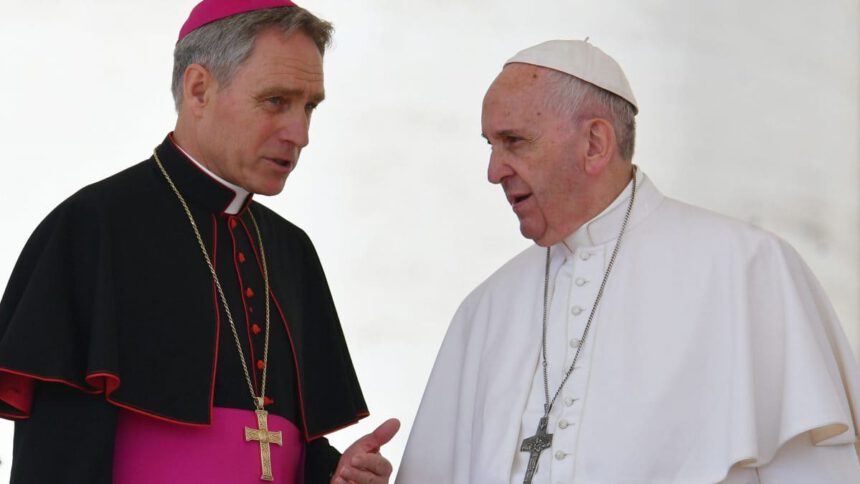 Perché padre Georg sta attaccando Papa Francesco e cosa vuole ottenere 1