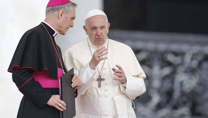 Padre Georg e Papa Francesco: cosa si sono detti e le prospettive future 3 padre georg_papa