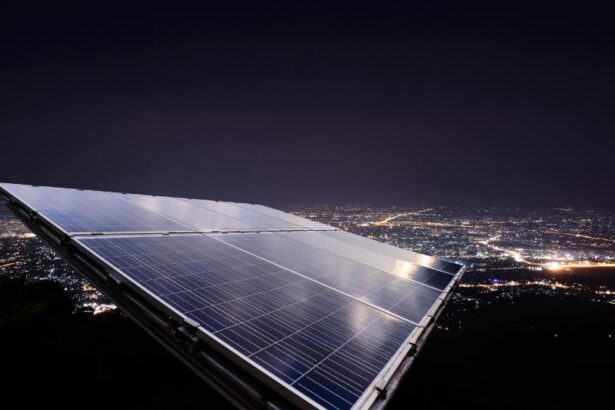 Pannelli solari notturni, anche la tintarella di luna produce energia 8