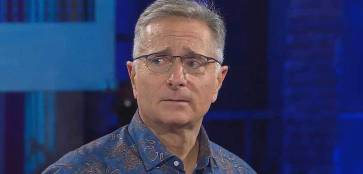 Paolo Bonolis sulla malattia della figlia Silvia: "Non ho armi per affrontarla e mi fa male" 13