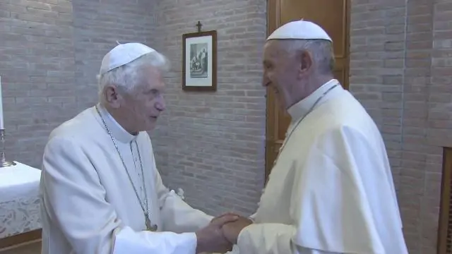 Papa Francesco come Ratzinger? Le differenze se Bergoglio si dimettesse 3