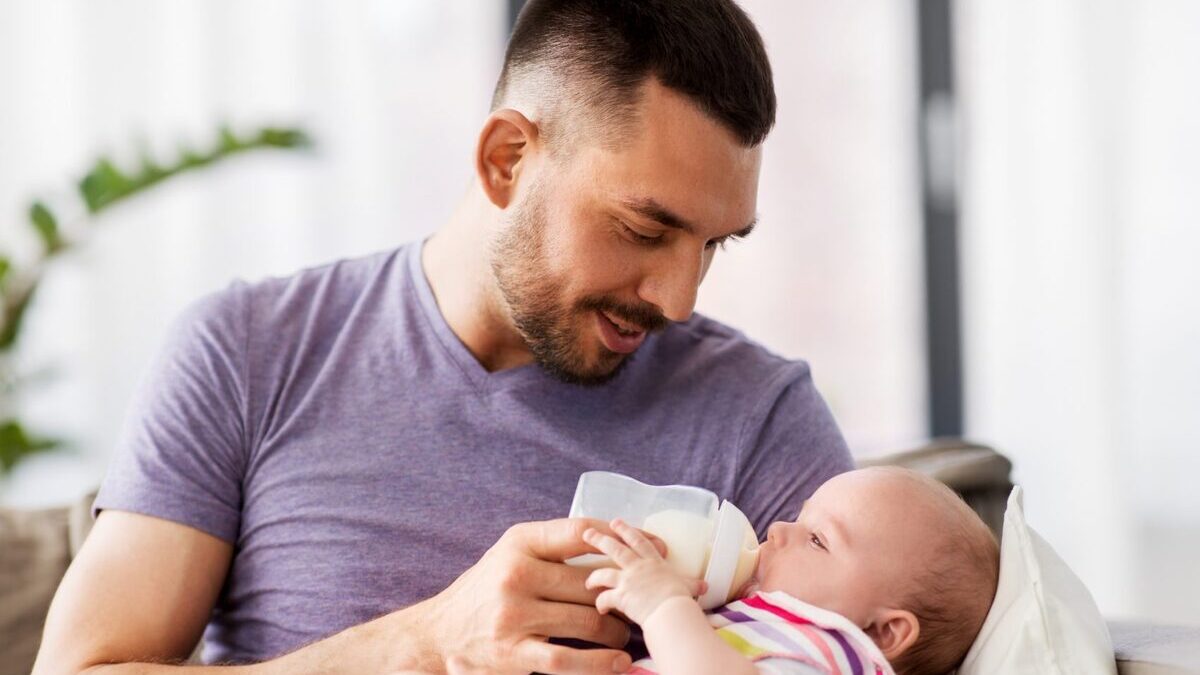 Congedo parentale 2025, il terzo mese spetterà ai papà per consentire alle mamme di tornare a lavoro 15