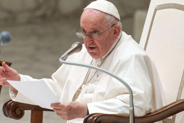 Papa Francesco pronto alla rivoluzione: cosa prevederebbe la riforma sul Conclave 14