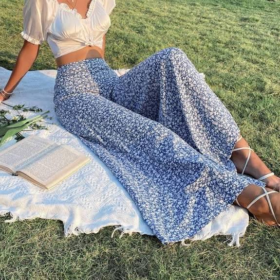 Come vestirsi a Pasqua e a Pasquetta: 5 dritte per essere perfette con il sole e con la pioggia 5