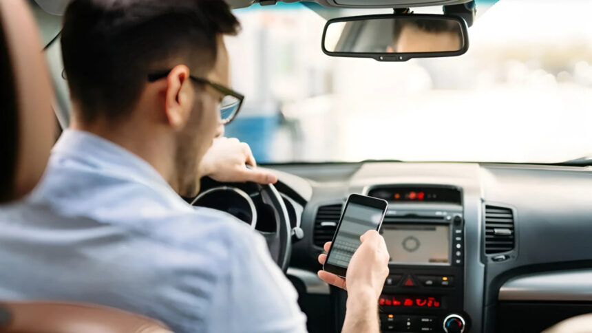 Patente, come funziona la sospensione breve, quanto dura e le 23 infrazioni per cui viene richiesta 1