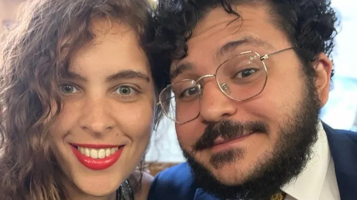 La fidanzata di Patrick Zaki dopo la condanna: "Dovevamo sposarci, ma insieme vinceremo" 17