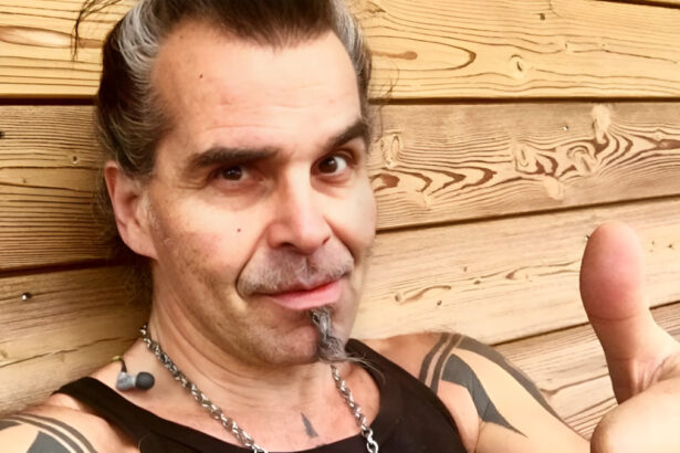 Piero Pelù e la sua confessione sui social: "Ho avuto la depressione, ora torno in tour" 11