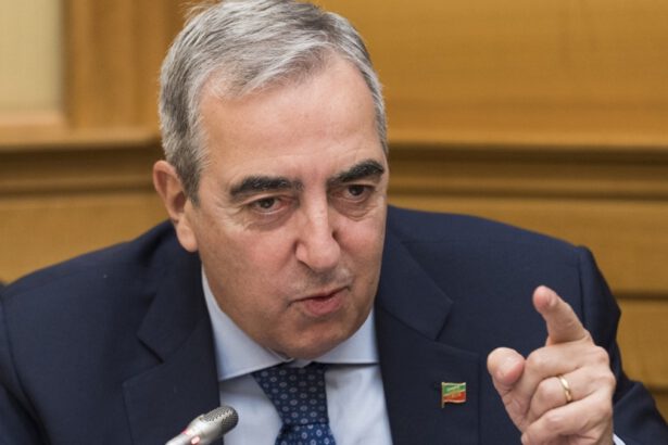 1000 euro mese per 5 anni a chi non abortisce: lede diritti o contrasta il calo demografico? 7