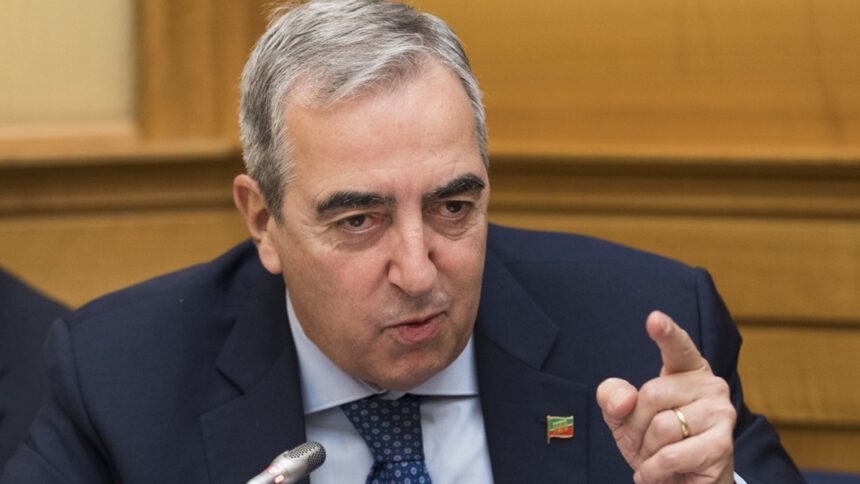 1000 euro mese per 5 anni a chi non abortisce: lede diritti o contrasta il calo demografico? 1