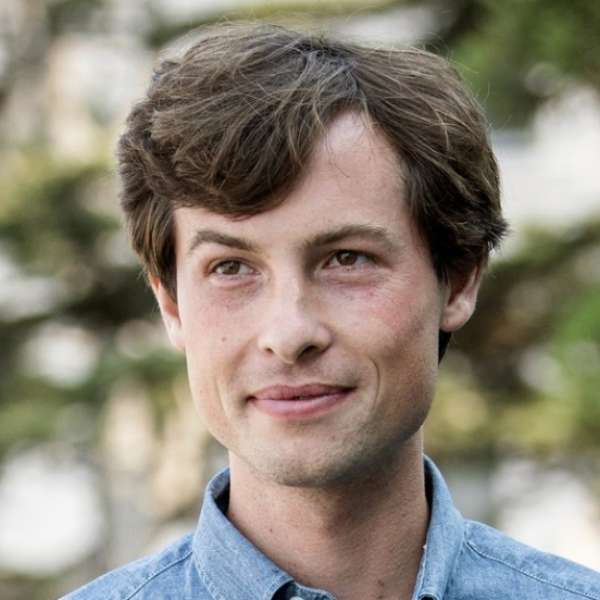 Reed Jobs ha istituito un fondo filantropico: "Sconfiggerò il cancro in onore di mio padre Steve" 4 Reed Jobs ha istituito un fondo filantropico: "Sconfiggerò il cancro in onore di mio padre Steve" 3