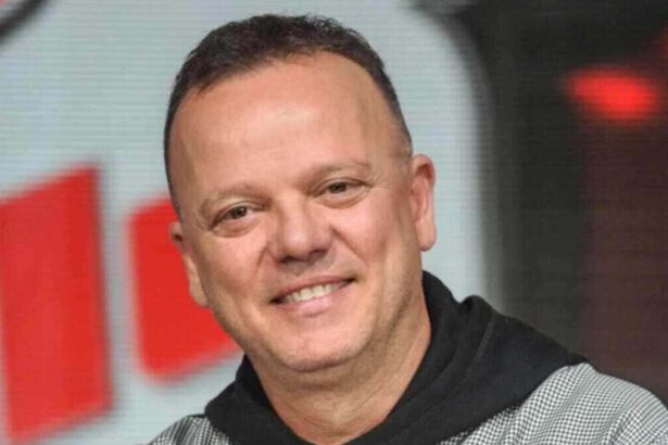 Bimba si risveglia dal coma dopo un messaggio di Gigi D'Alessio: “Forza Giulia, ti aspetto al mio concerto” 18