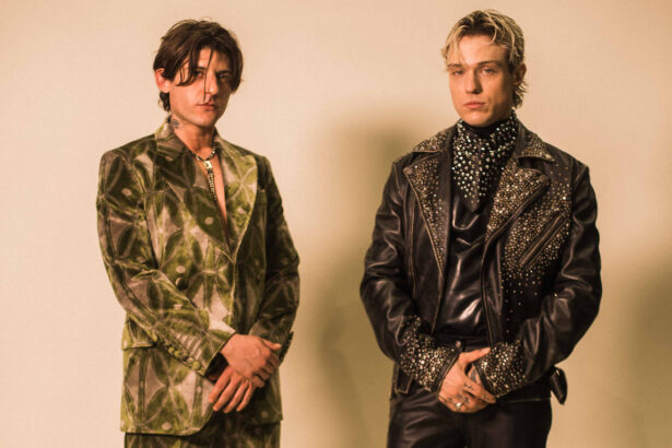 Irama e Rkomi nel nuovo album No Stress: "Abbiamo sperimentato, ci raccontiamo in una chiave diversa" 14