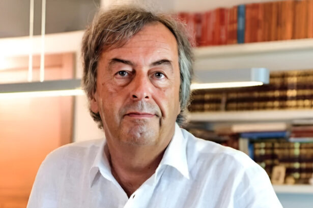 Burioni boccia tutti: i veri motivi e le proteste degli studenti su TikTok 9