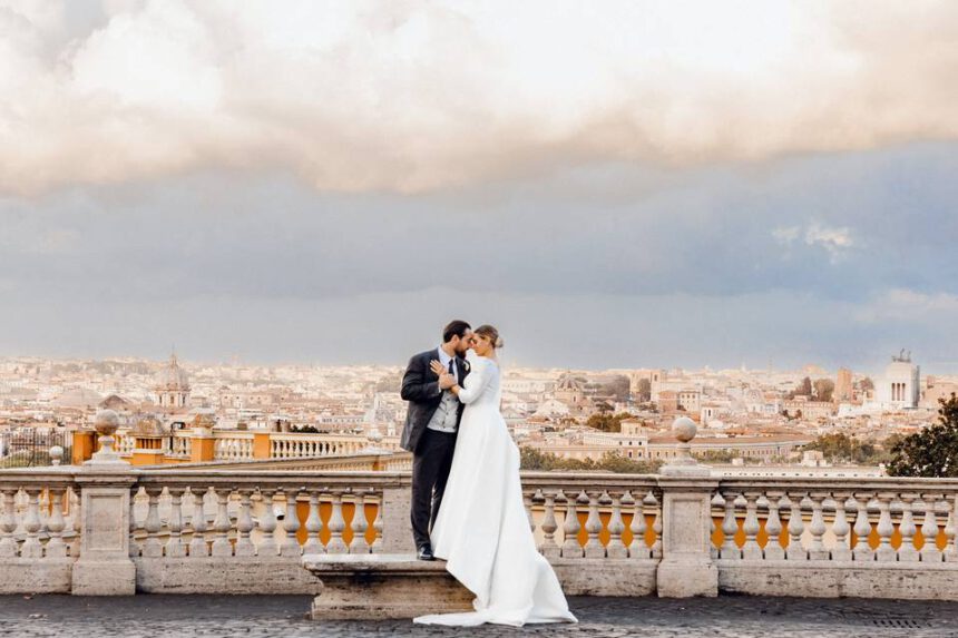 Sposarsi a Roma: i consigli per scegliere il servizio fotografico del vostro matrimonio 2 Sposarsi a Roma: i consigli per scegliere il servizio fotografico del vostro matrimonio 1