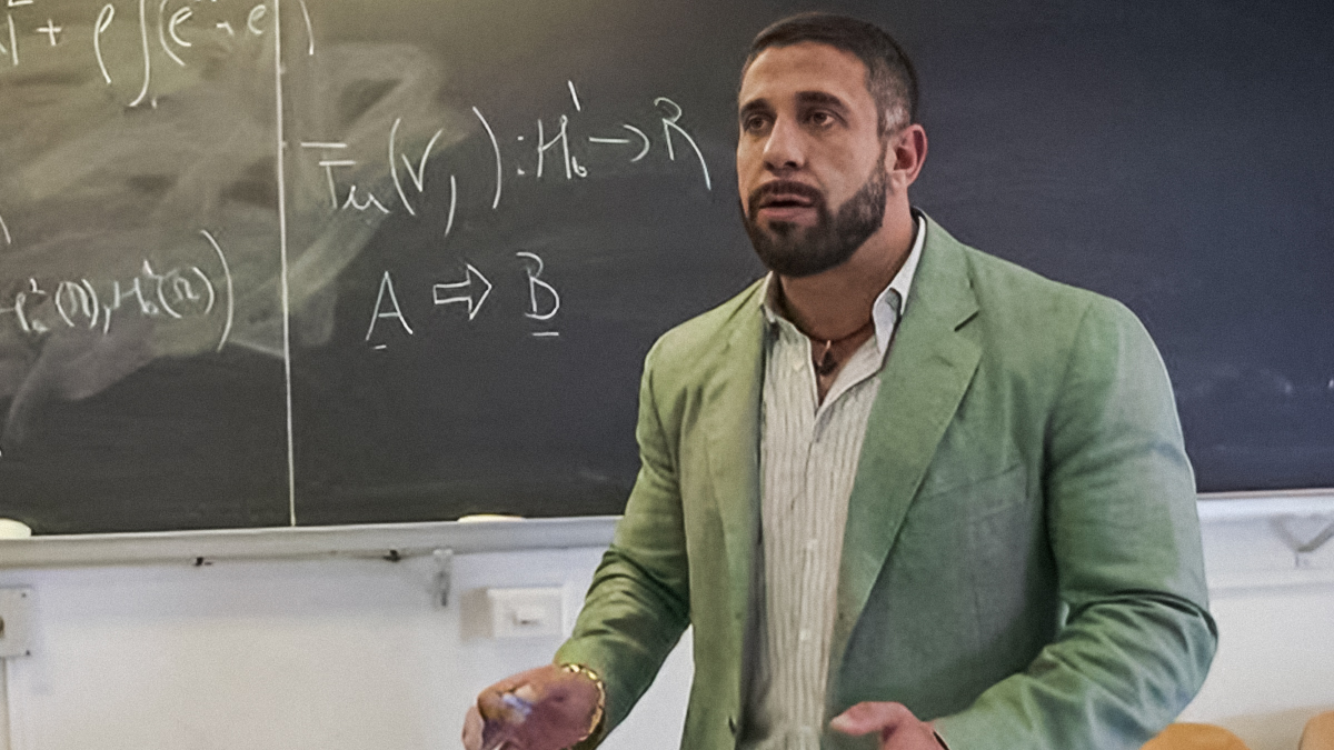 Prof Ruggero Freddi: “Da ex pornoattore alla cattedra di matematica: ho vinto contro La Sapienza” 17