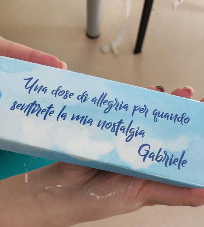 Il piccolo Gabriele finisce il ciclo di terapie e regala cioccolatini ai medici del Santobono di Napoli 3