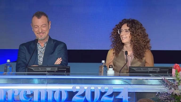 Sanremo, scaletta e ospiti della terza serata: Teresa Mannino al fianco di Amadeus 3